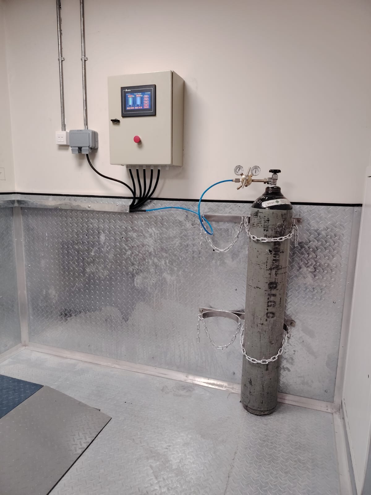 IVF & Stem Cell Laboratory Gas Systems - Cryogenic Solutions